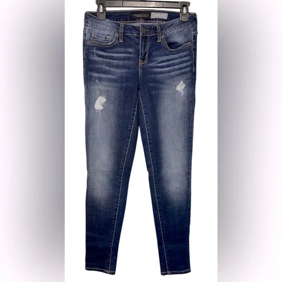 Aeropostale Women's Jeans Jegging Stretch Medium Wash Distressed Denim Size 2 - Picture 1 of 5
